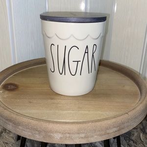 Rae Dunn Scalloped Sugar Cellar